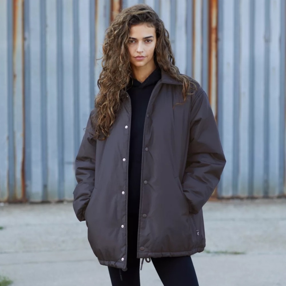 Aritzia Black Puffer Jacket